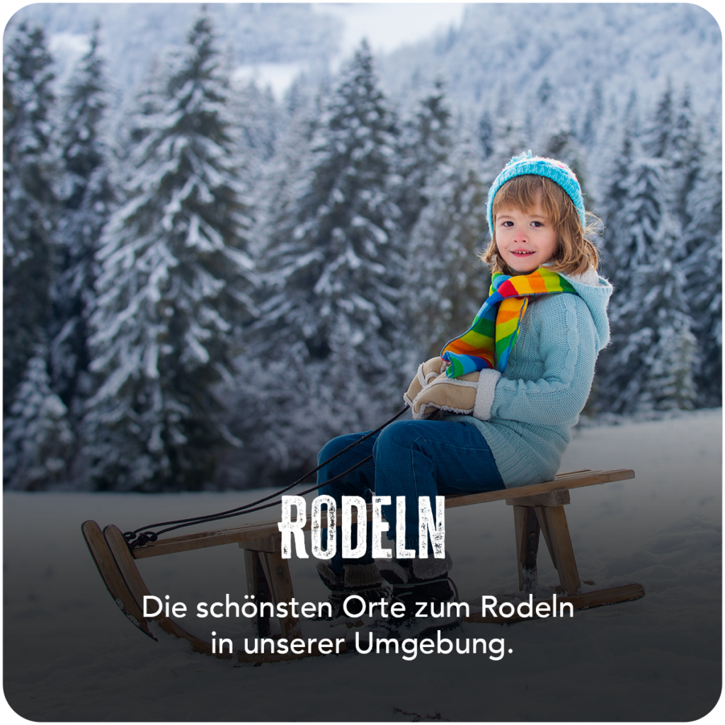 Kind beim Rodeln im Thüringer Wald